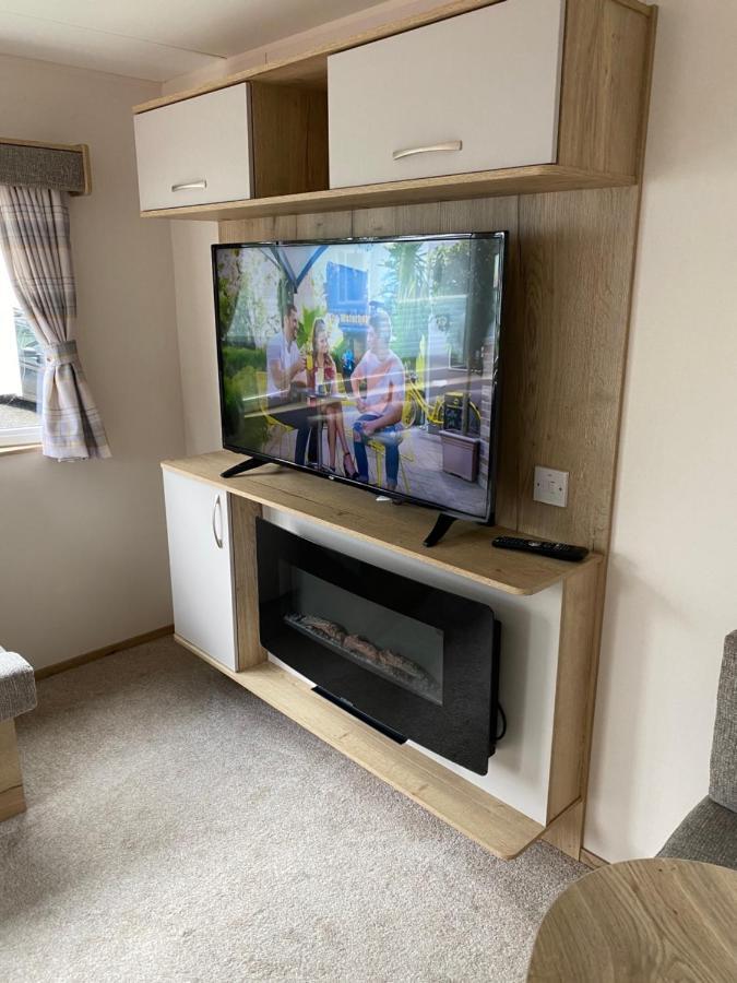 Haggerston Castle 6 Berth Caravan - Riverside 37 Cheswick  Dış mekan fotoğraf