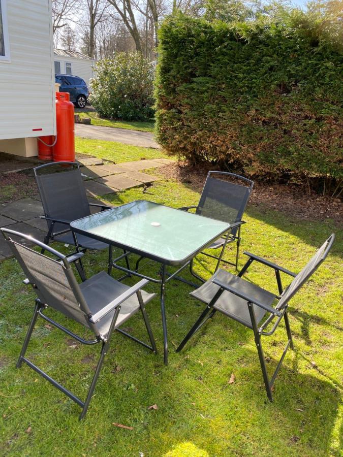 Haggerston Castle 6 Berth Caravan - Riverside 37 Cheswick  Dış mekan fotoğraf